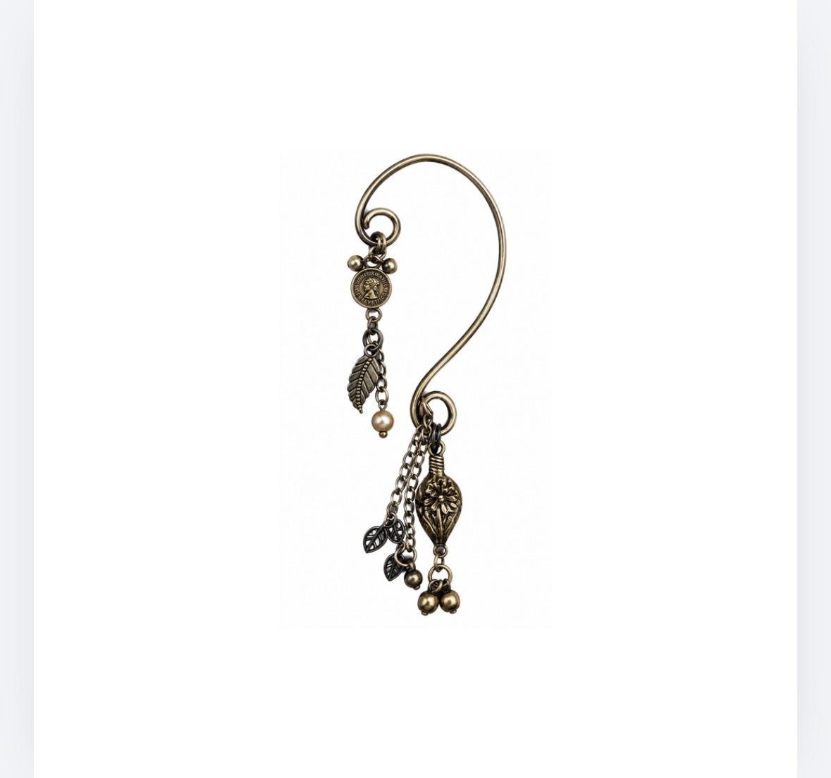 Silver Wire Ear-Cuff 03
